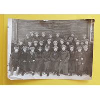 Фото "Ком.-нач. состав части", декабрь 1942 г., 17*12 см.