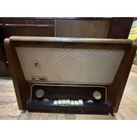 Ламповая радиола факел