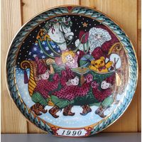 Тарелка декоративная из серии "Коллекция Санта Клауса", "Сани Санты", 1990 год. Дания