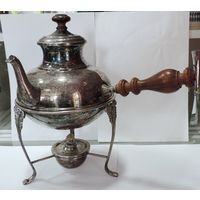 Бульотка - чайник  на 2 литра 50-60-е годы Италия. Высота 28.5 см. Не использованная. Мельхиор посеребренный.