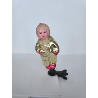 Елочная игрушка Ребенок с погремушкой