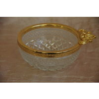 Ваза с золоченой каймой  *  диаметр 11 см , ширина 13,5 см , высота 5 см )    целая