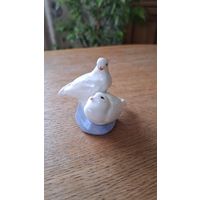 С 1 рубля! Статуэтка голуби. Минский фарфоровый завод. Состояние на фото.