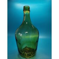 Бутыль СССР 3л. Есть сколы см. фото.