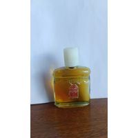 Духи красная москва СССР винтаж запечатанные