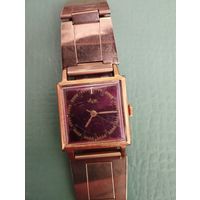 Часы наручные с браслетом Луч, Аu10. СССР