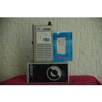 Приемник "  Невский 402 "  рабочий - шипит