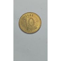 Южная Корея 10 вон 2005 года .
