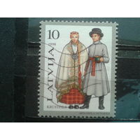 Латвия, 1998. Народные костюмы